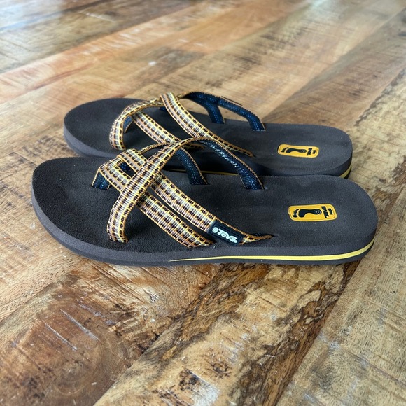 Teva Shoes - Teva Mush Olowahu Brown Strappy Flip Flop Sandals Womens 6.5 6840